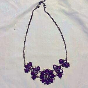 Elegant Vintage Rhinestone Floral Necklace with Red Stones and Gold Accent.